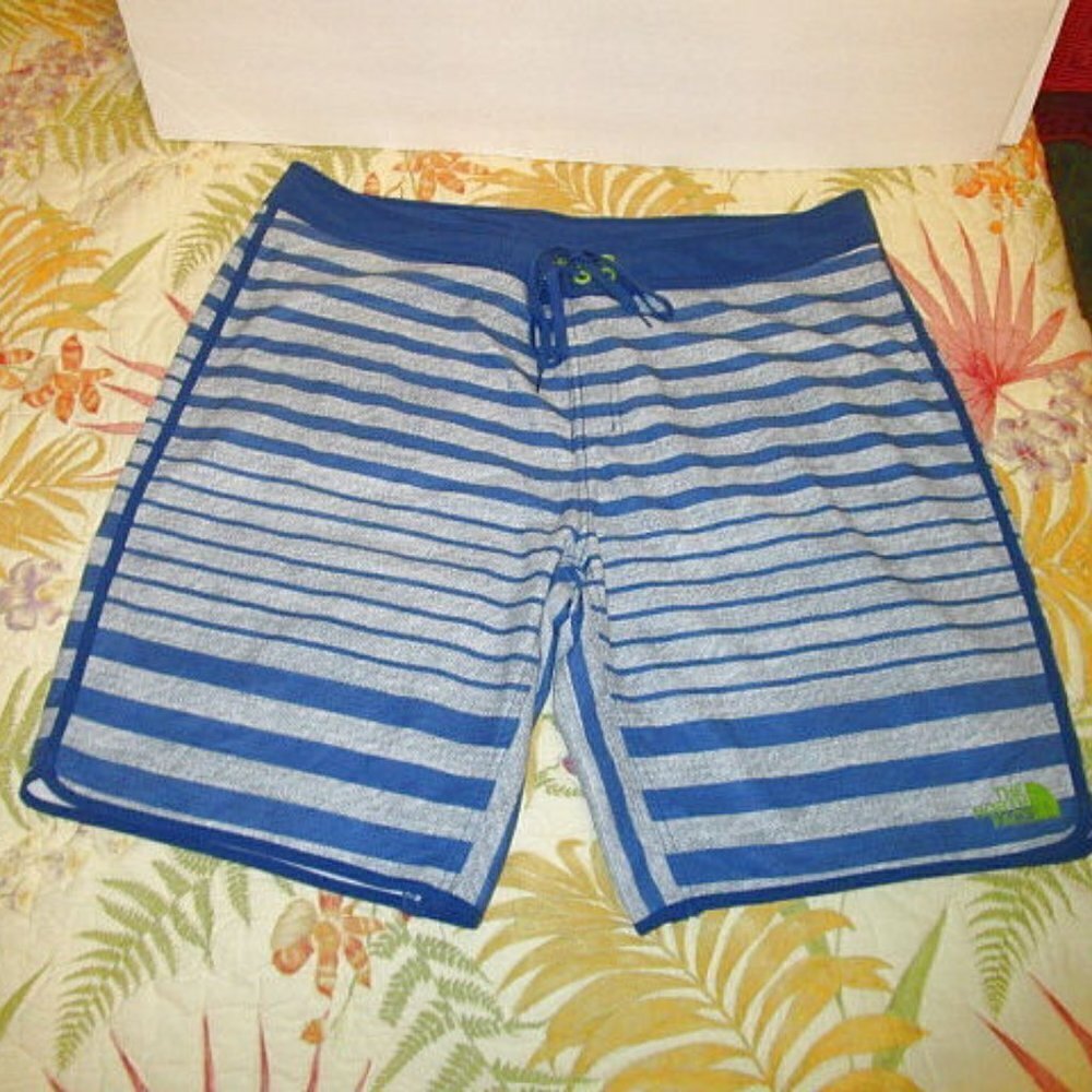 The North Face Mens 40 Swim Trunks UPF Stretch Whitecap Board Shorts Beach NEW